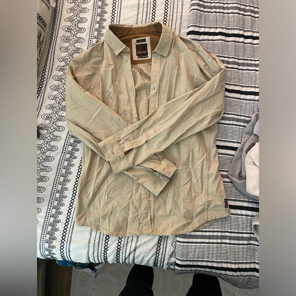 PrANa men’s button down